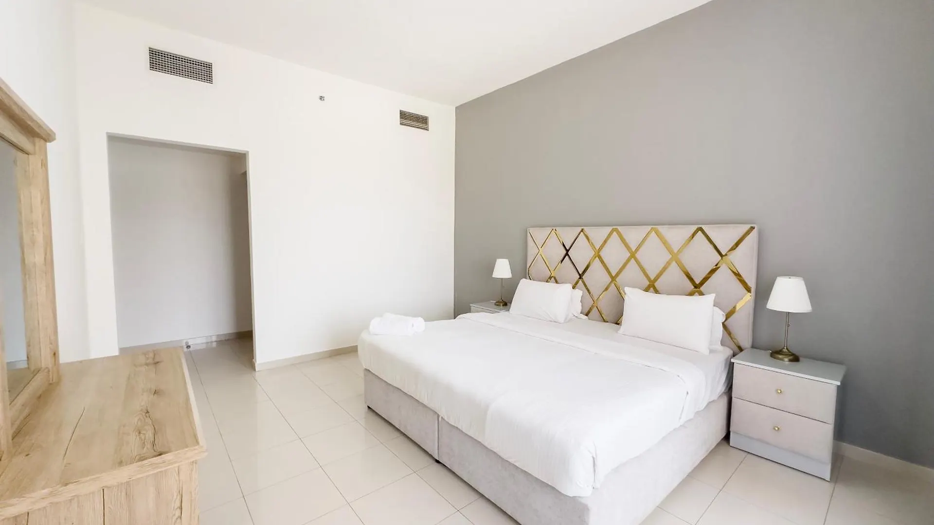 Hala Holiday Homes- Bab Al Bahr Residence, Al Marjan Island Ras al-Khaimah Apartment